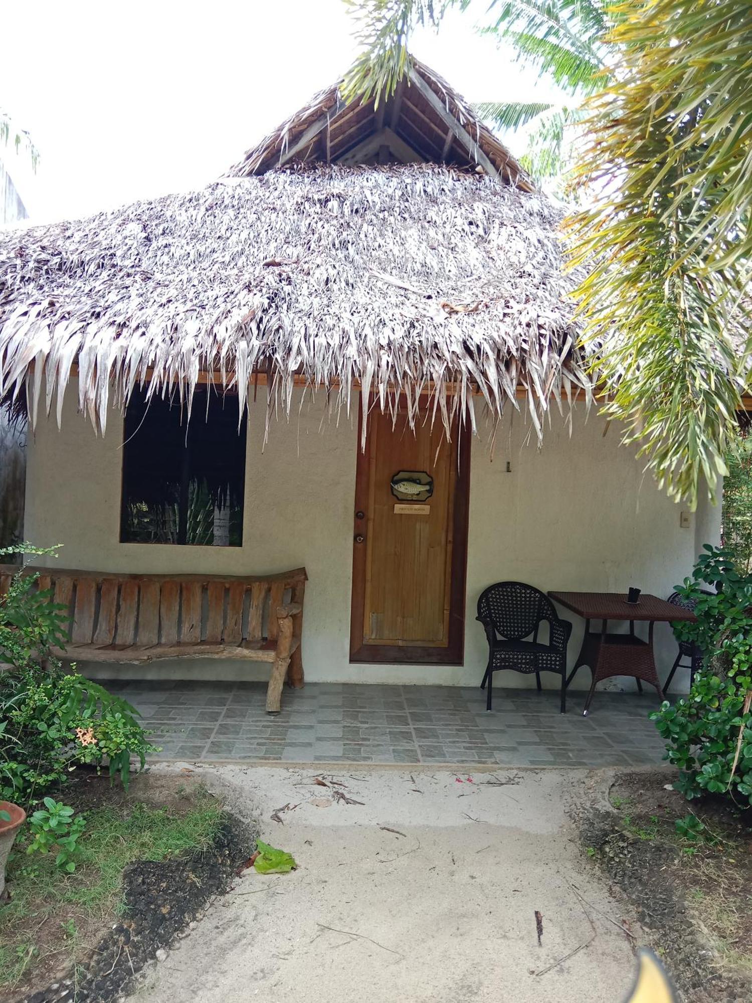 Coral Cay Resort, Inc. Siquijor Habitación foto